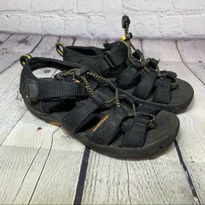 Keen Boys Open Top Sandals Sz 12